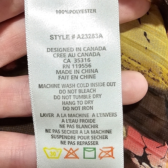 Alison Sheri Button Up Cinched Shear Top Patterned Art to Wear Sz L - Picture 6 of 7